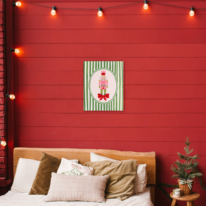 Casse-noisette avec toile à rayures en ruban, design par Courtney Haley, H 20 po x l 16 po