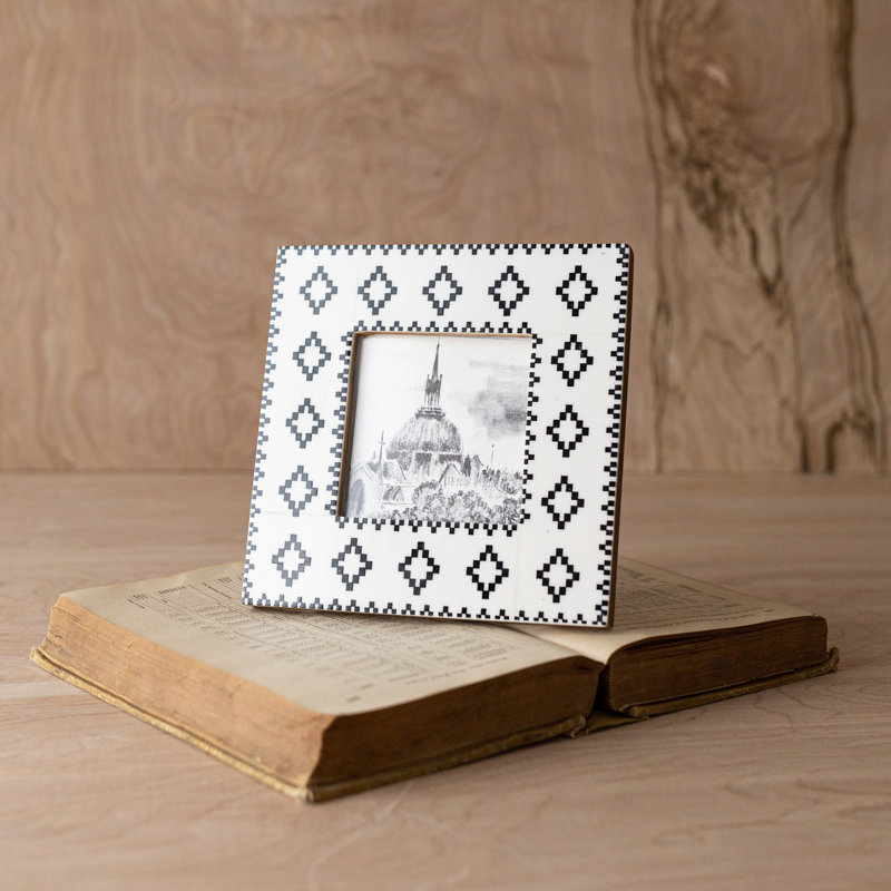 Shevone Single Picture Frame
