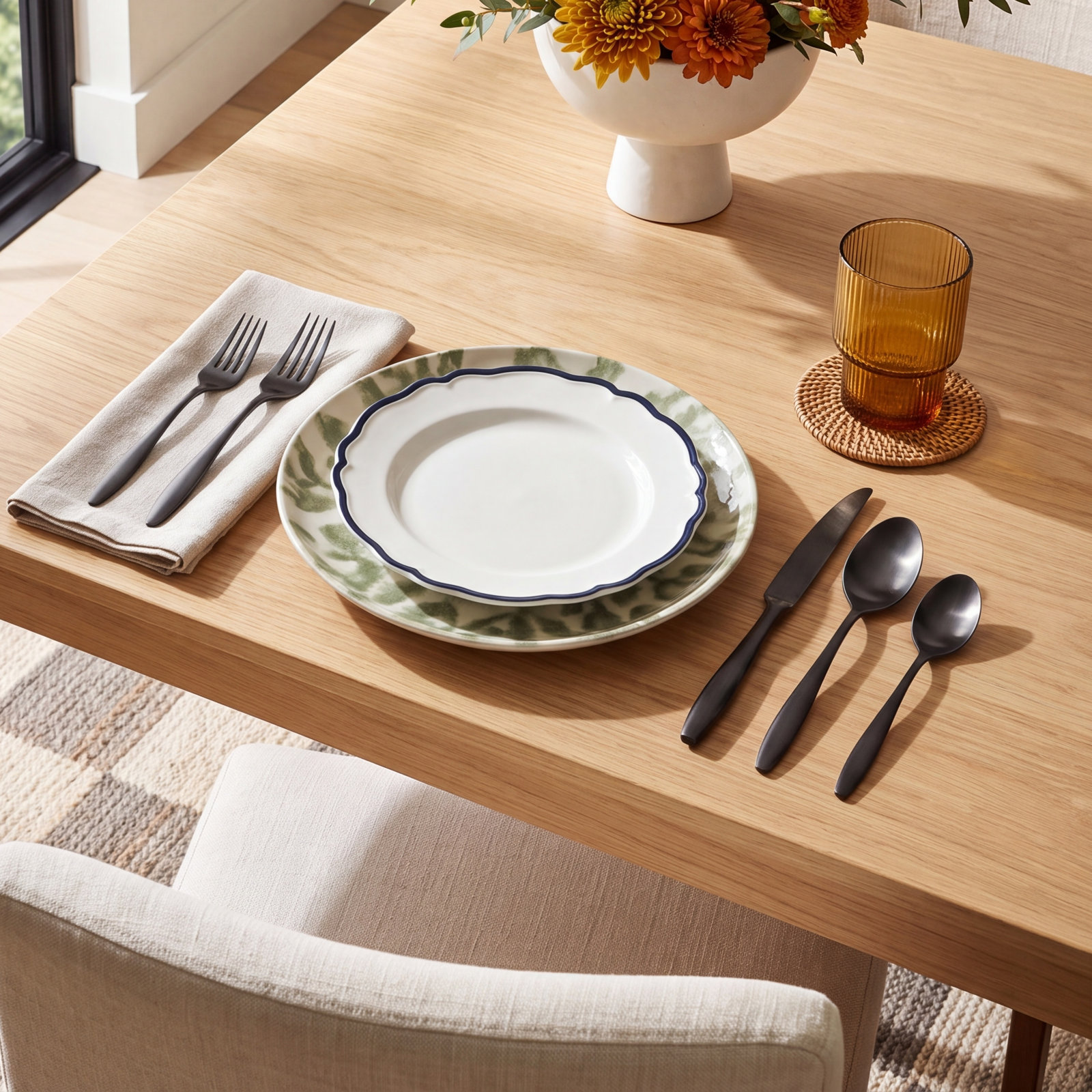 Edianna Flatware - Set of 20, Black