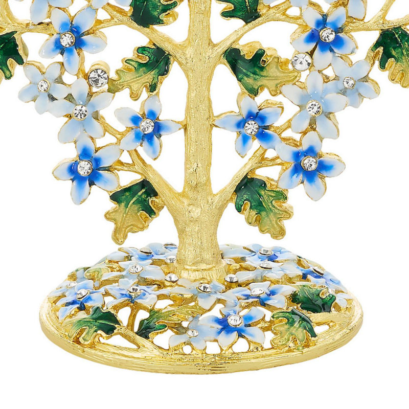 Daphne Menorah