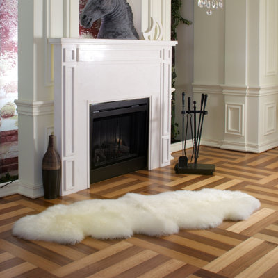 Tapis ivoire en peau de mouton Morland