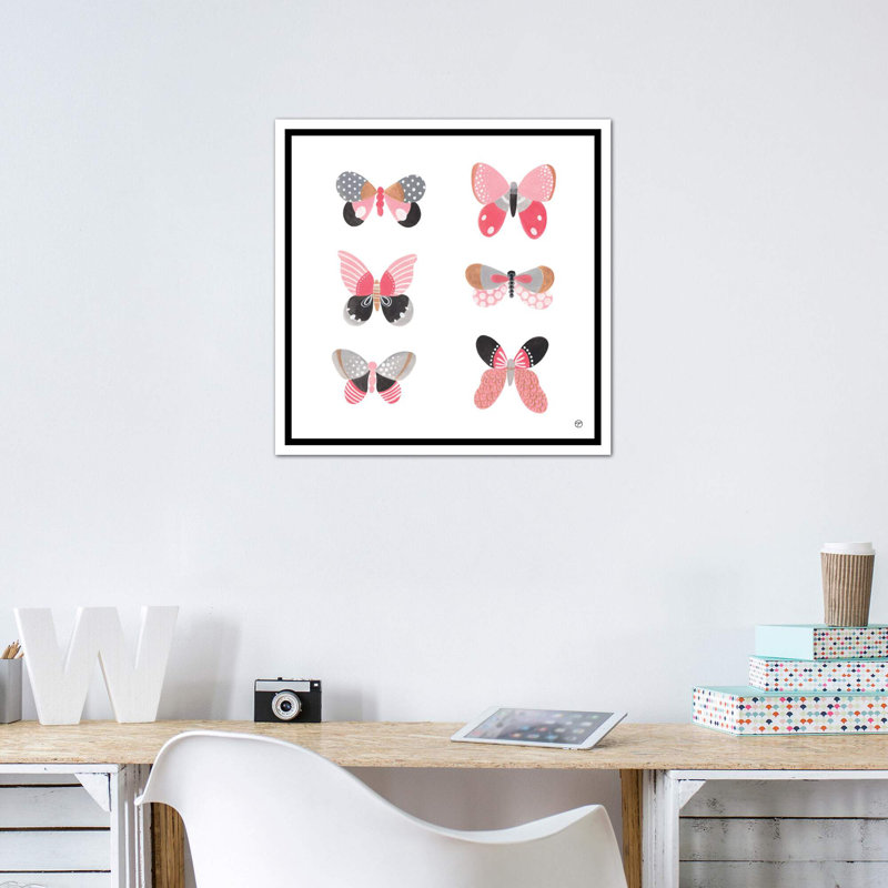 6 papillons art, Toile blanche encadrée, H 26 po x l 26 po x P 1,5 po