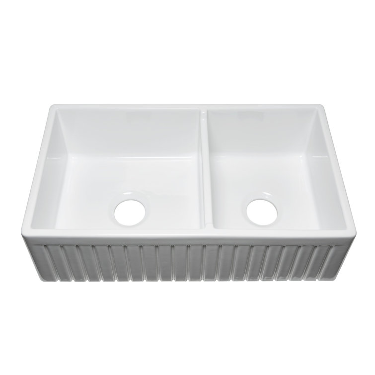 Sorrel 33" L x 18" W Double Basin Farmhouse Kitchen Sink with Grid and Strainer