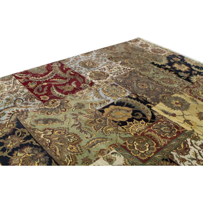 Hand Woven Wool Oriental Area Rug