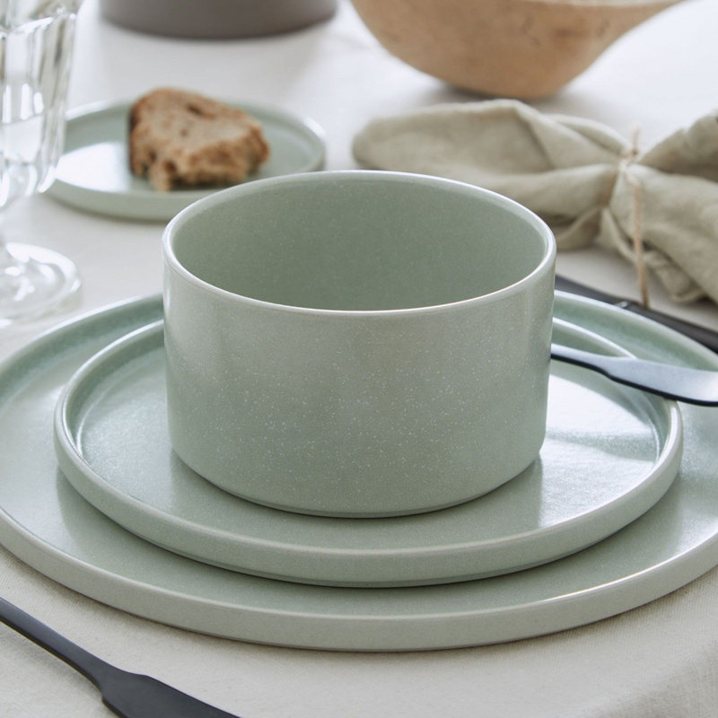 Assiette ronde 10,5 po Redonda, Feuille de laurier