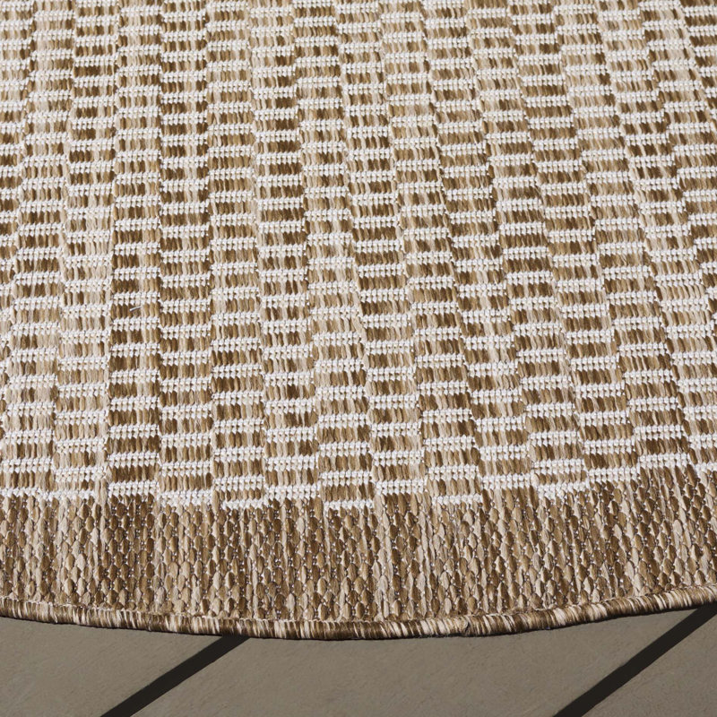 Juergen Performance Performance Geometric Rug, Round 6'7"