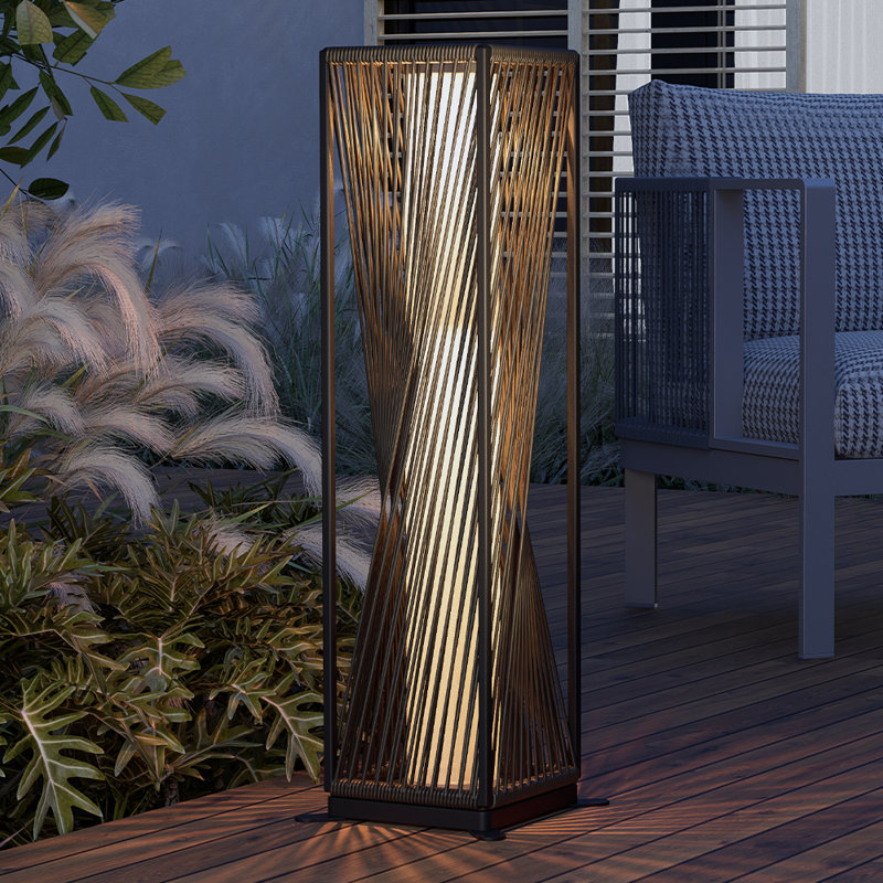 Lampe sur pied d'extérieur à DEL à énergie solaire intégrée 30 po Dazzle, Brun foncé