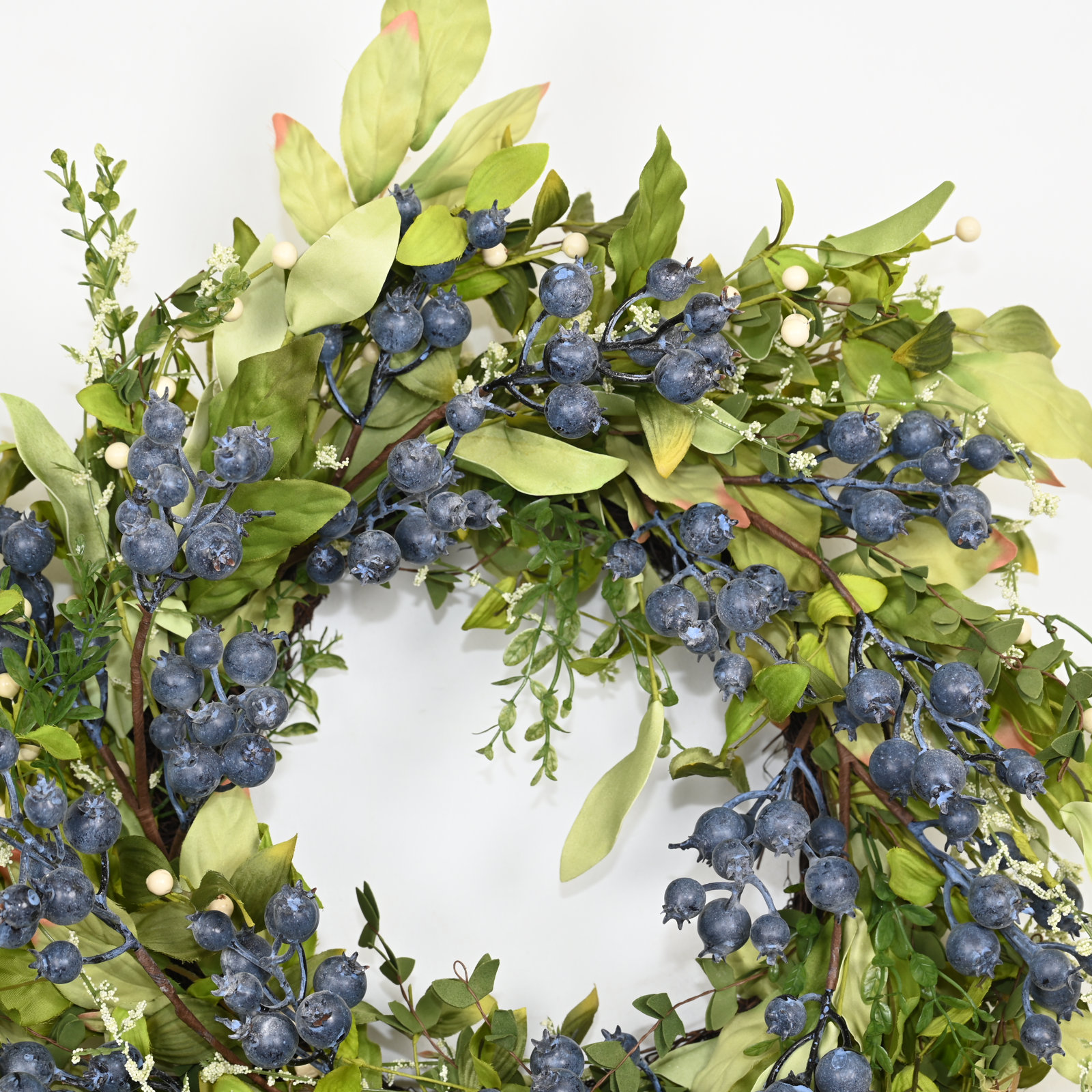 24" Handcrafted Leaves, Berry No Holiday Wreath
