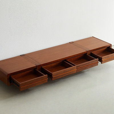 Retro Creative TV Stand