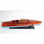 Bateau en bois manufacturé
