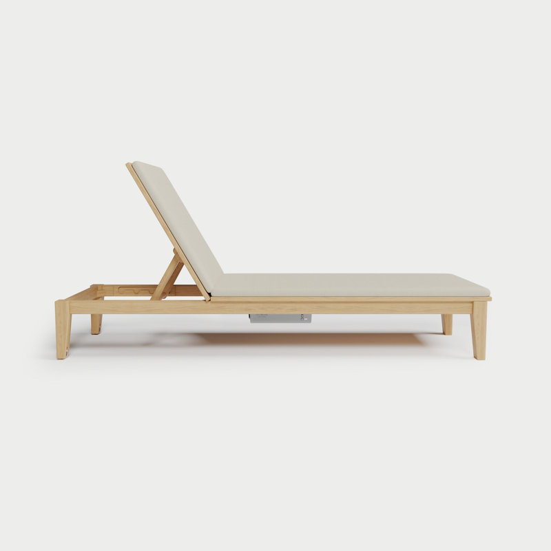 Solerno Heated Chaise Lounge — Dove, Bisque
