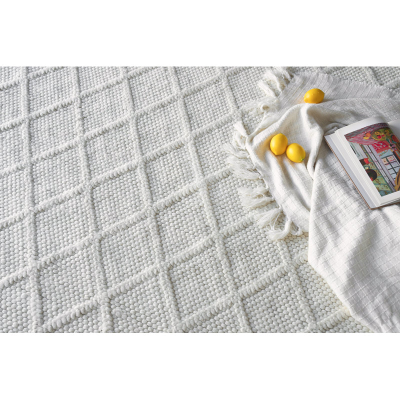 Rectangle Brentwood Geometric Handmade Flatweave Wool/Viscose Area Rug in Silver, Rectangle 10' x 14', White