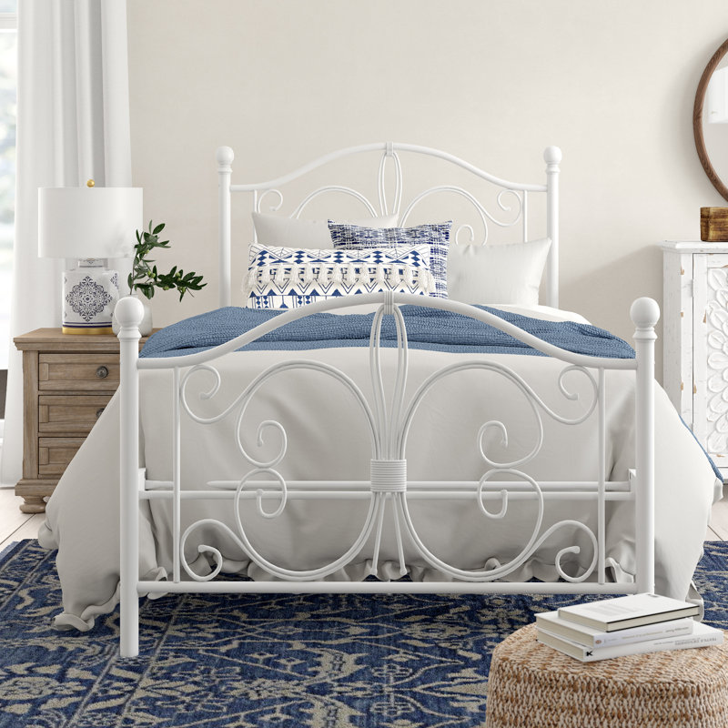 Pattonsburg Metal Open-Frame Bed, Twin, White