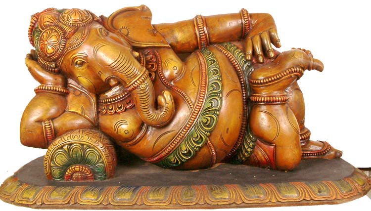 Statue en bois faite à la main de lord Ganesha, agréable et délicieuse faite à la main - sculpture de table traditionnelle sud-asiatique, figure d'artisan inclinable, autel inspirant
