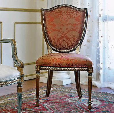 Chaise d'appoint en brun / rouge
