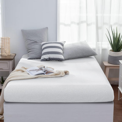 Jersey Knit Fitted Sheet