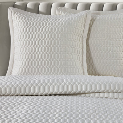 Brilliance Euro Quilted Sham