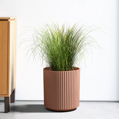 Demi Series 19" Pot Planter