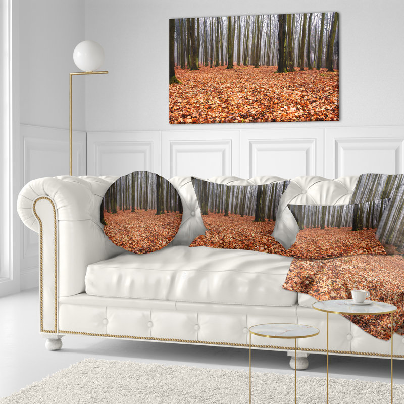 Forêt d'automne enchantée et magique - Coussin imprimé forêt, 18 po x 18 po, Coussin décoratif