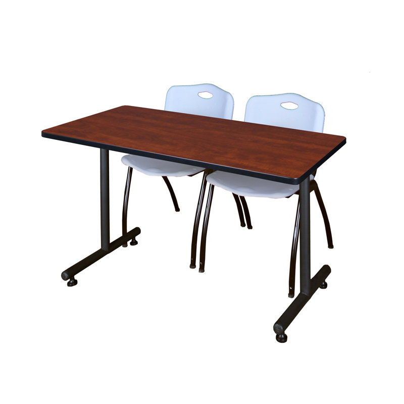 Table de formation en T Nick Nick, chaises empilables 2 M, Bleu, Cerisier, H 29 po x L 66 po x l 30 po