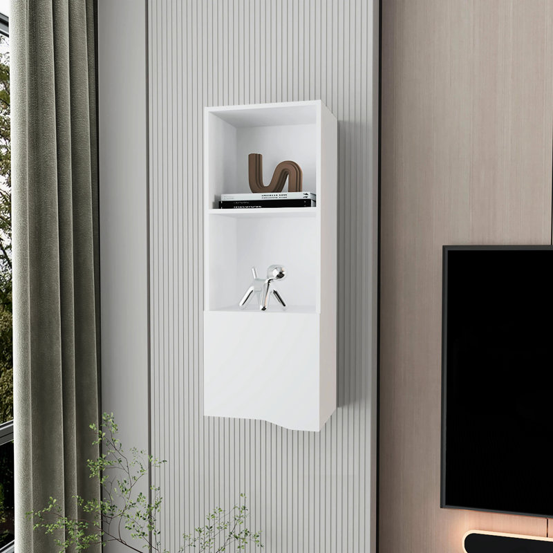 Élégante armoire murale blanche avec miroir - rehausse le rangement moderne de la réflexion de la pièce pour ajouter une touche contemporaine
