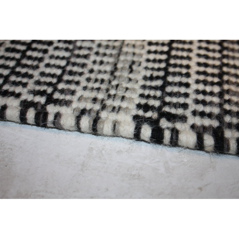 Ouasse Striped Wool Hand Woven Area Rug, Rectangle 140 x 200cm