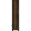 Tour en bois d'ingénierie en pin foncé, conception verticale peu encombrante, 3 tablettes pour un plan de divertissement mis à jour dans des étagères compactes à l'allure rustique et fonctionnelle