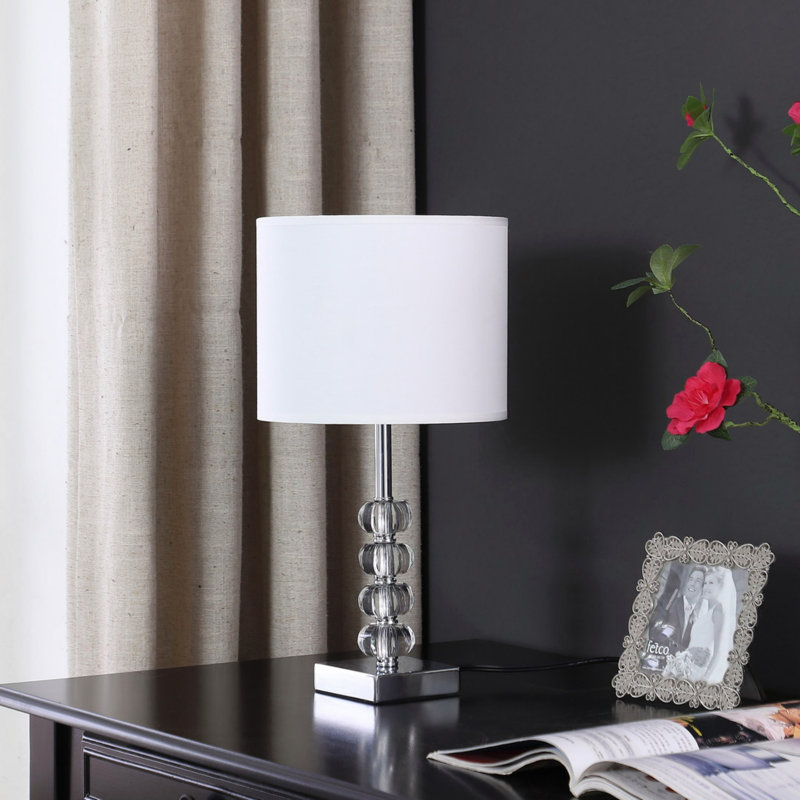 Lampe de table 17,75 "Olivia Prism
