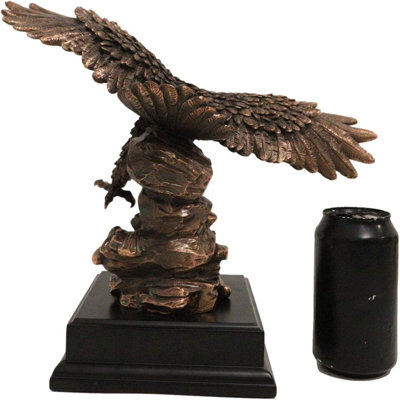 Solok Animals Figurines & Sculptures