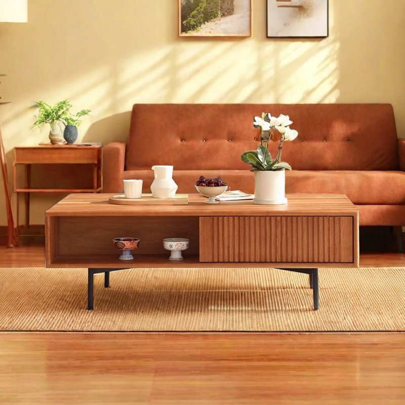 Solid wood coffee table with retro design