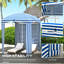 Parasol de plage portatif 5,9 'x 5,9' Outsunny-121787709