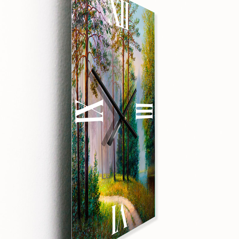 Horloge murale subtile à travers les arbres II, Petit