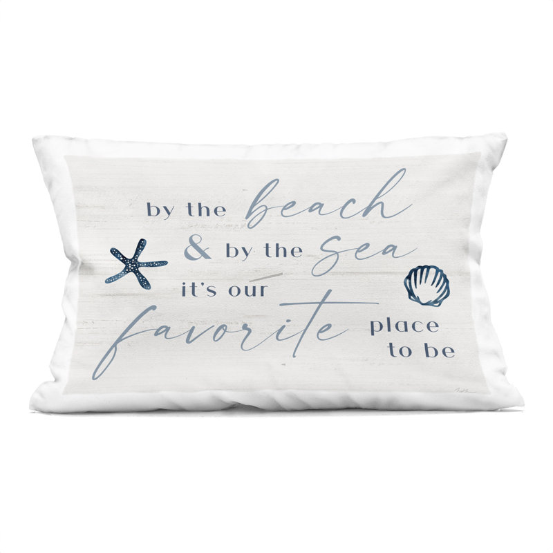 Coussin décoratif imprimé Beach & Sea Favorite Place To Be par Natalie Carpentieri