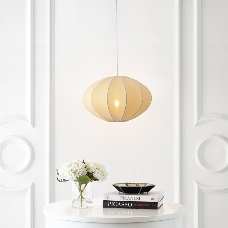 Suspension à DEL Kira de 18,38 po à une lumière, style scandinave Japandi, en métal avec abat-jour en forme de soucoupe OVNI côtelé.