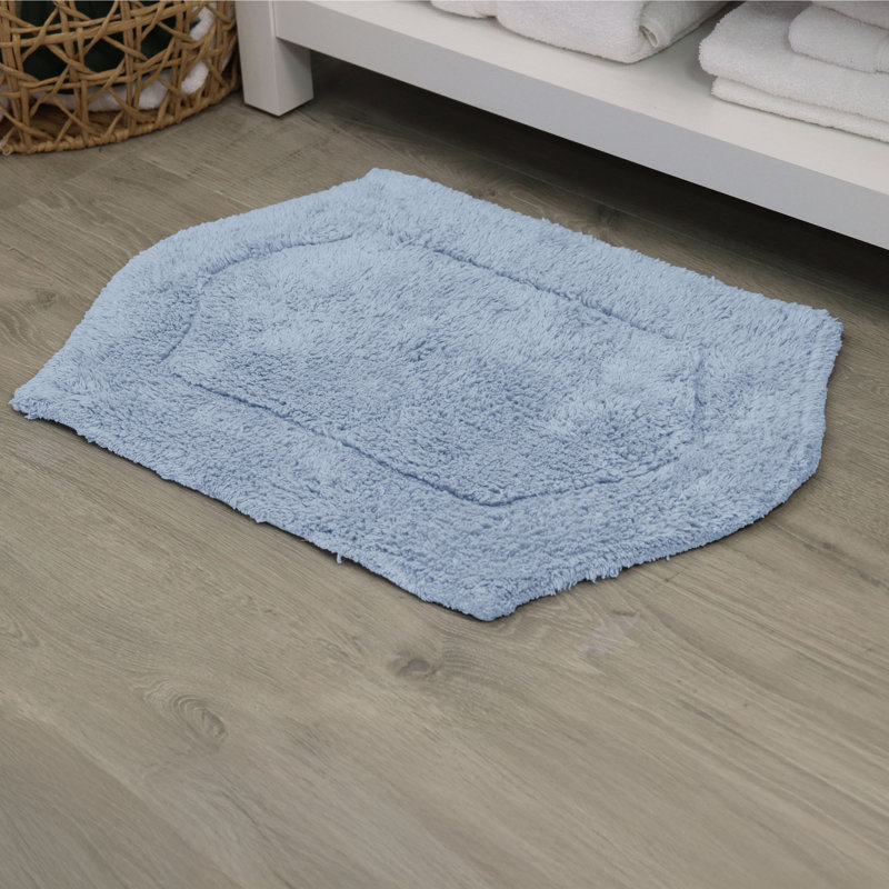 Tapis pour salle de bain Morissette, Île Seymour Nord, Galapagos, L 21 po x L 34 po