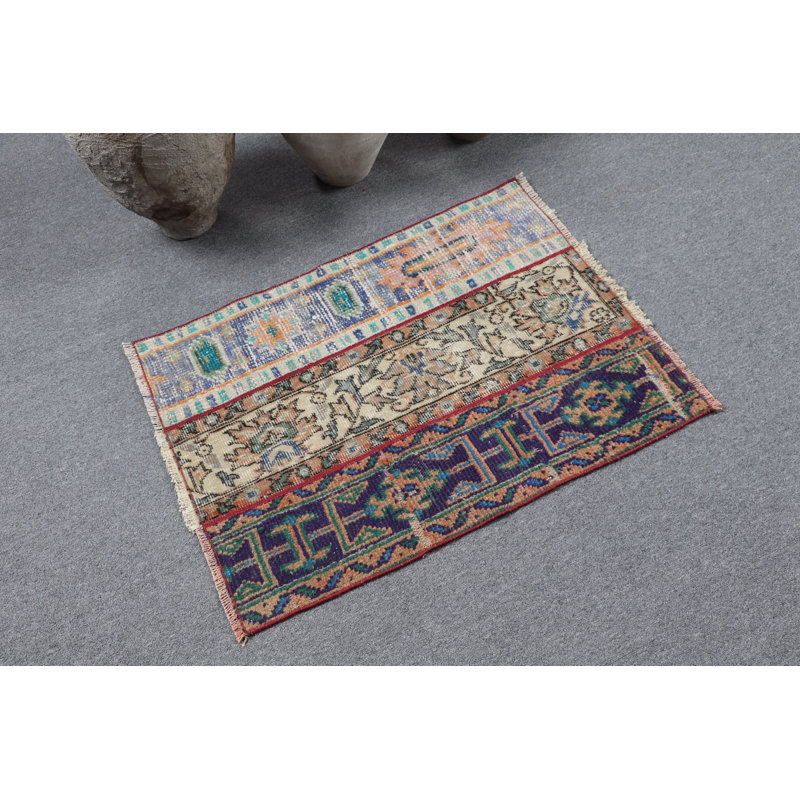 Tapis turc rétro tissé à la main avec des couleurs vibrantes pour rehausser le décor bohémien unique dans les petits espaces