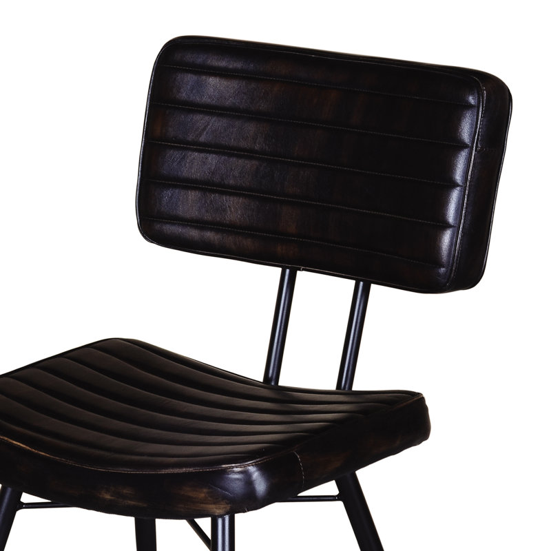 Chaise d'appoint rembourrée en cuir Kendallyn