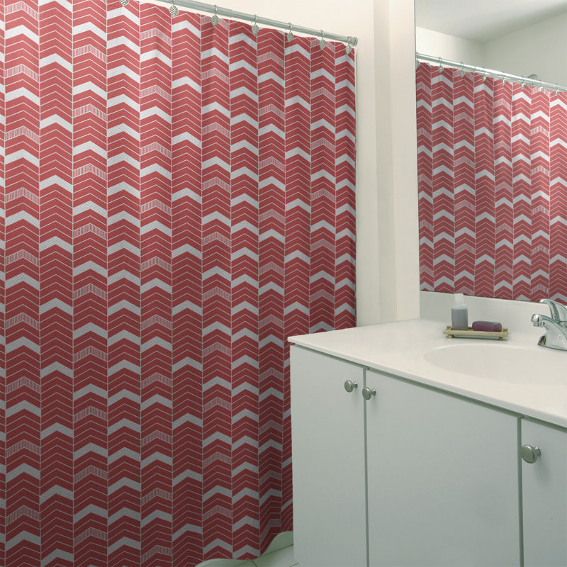Rideau de douche simple à chevrons, Rouge / Blanc