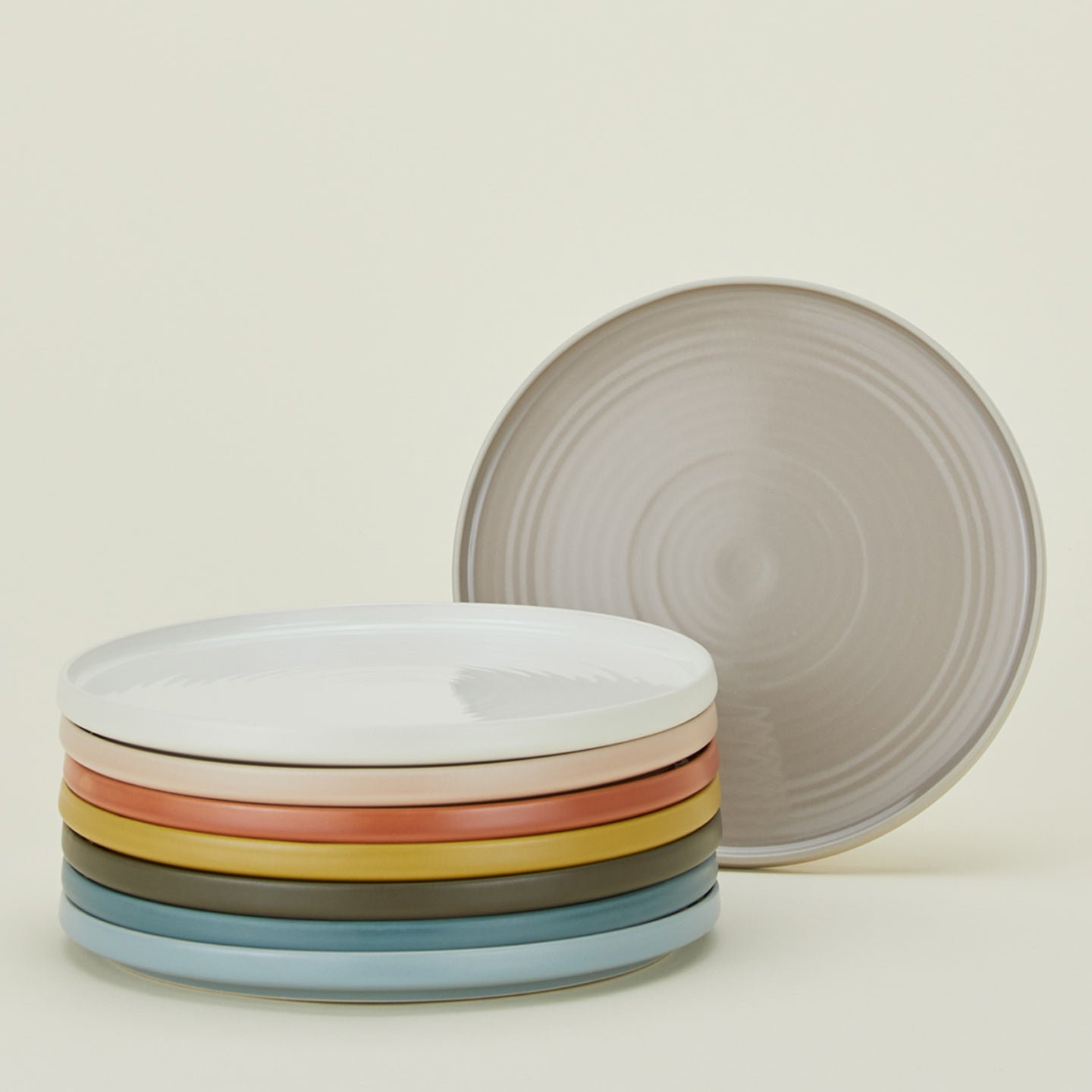 Essential 10.5'' Stoneware Dinner Plate , Set of 4, Red