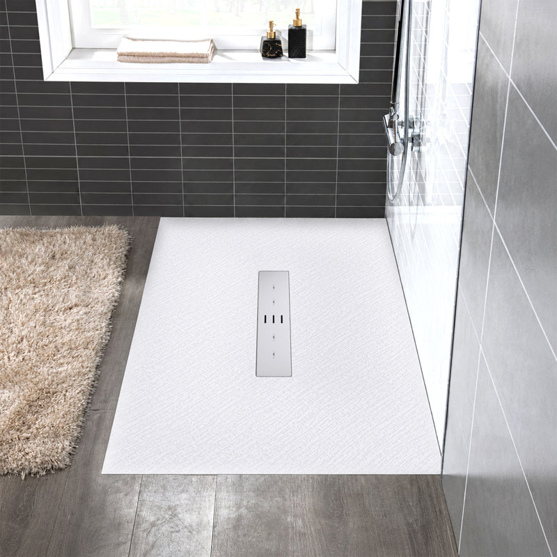 59 po x 35 po. Base de douche blanche sans barrière avec bonde centrale, fabrication SMC, antidérapante et conforme ADA