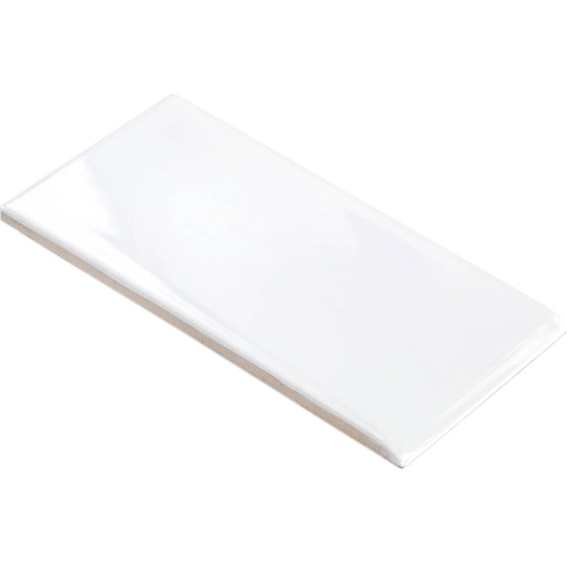 Carreau de céramique bullnose blanc 6 po x 3 po Essential