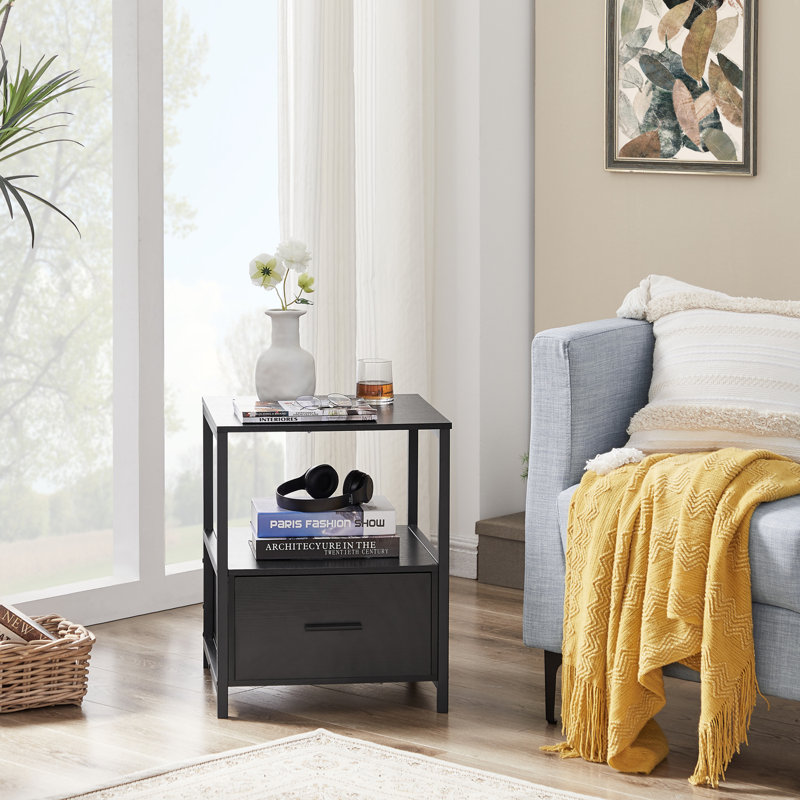 Ensemble de chambre avec lit plateforme et table de chevet en métal 3 pièces Blinni, Brun, Simple