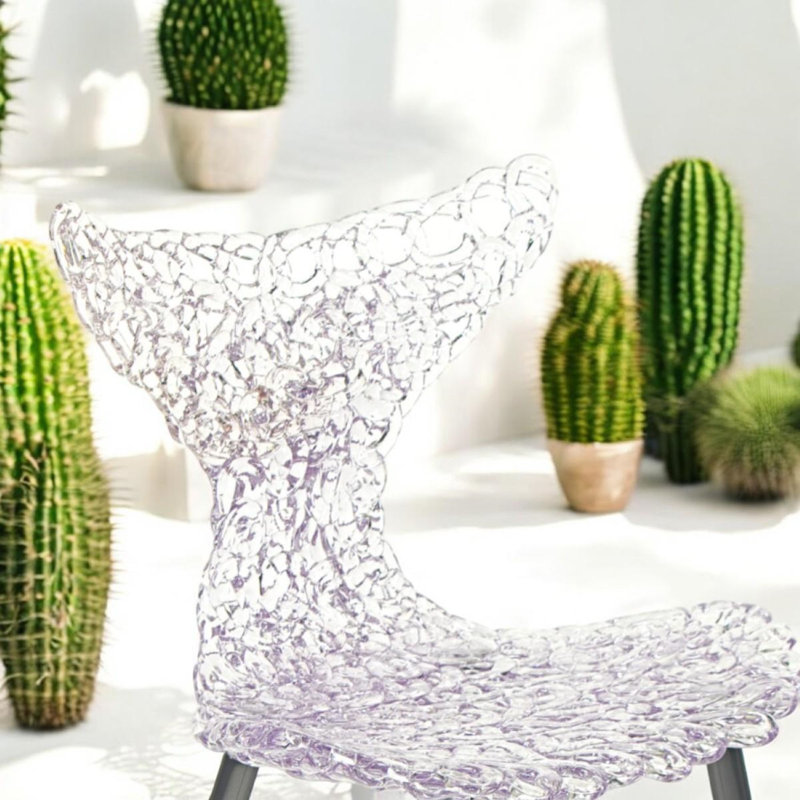 Innovative Chair – Fluid Design With Lighting Reflections And Bold Color Options