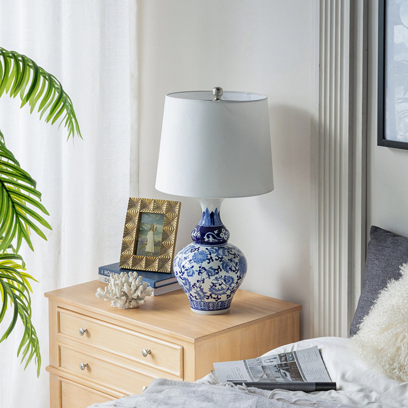 Minimalist Design Modern Table Lamp