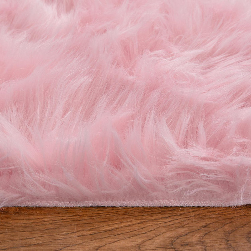 Divion Faux Sheepskin Indoor Rug, Rectangle 3' x 5'