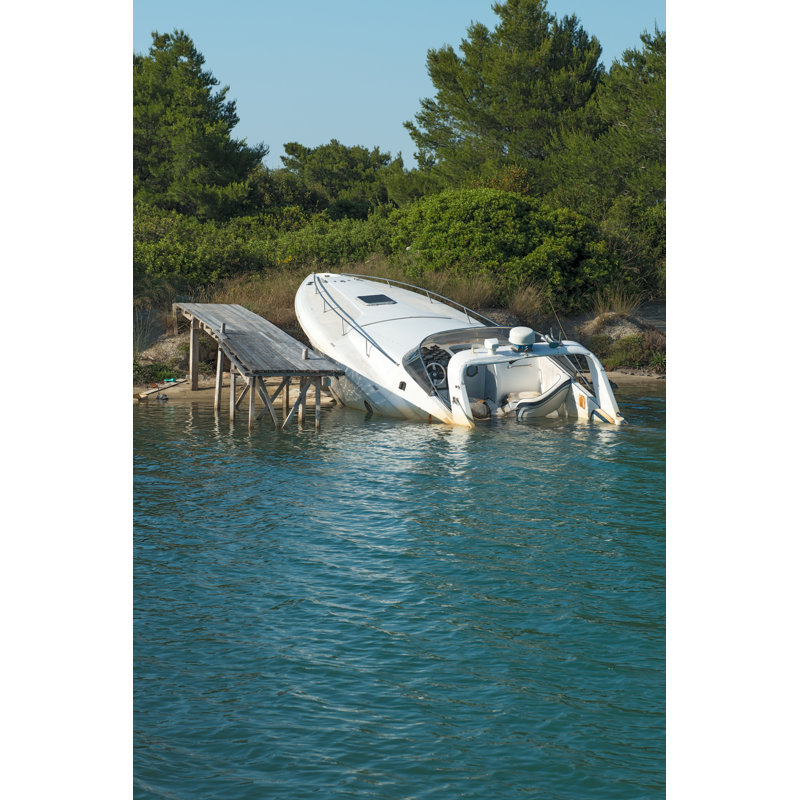 Bateau coulé - peinture sur toile tendue, H 18 po x l 12 po