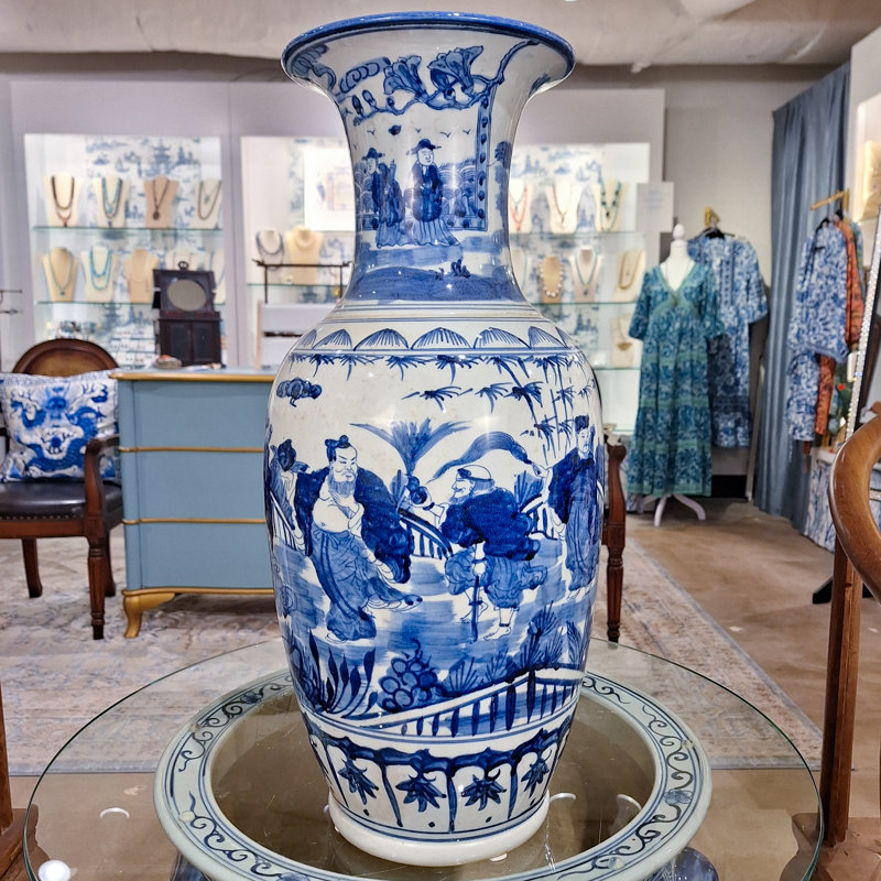 Porcelain Blue and White Classic Vase