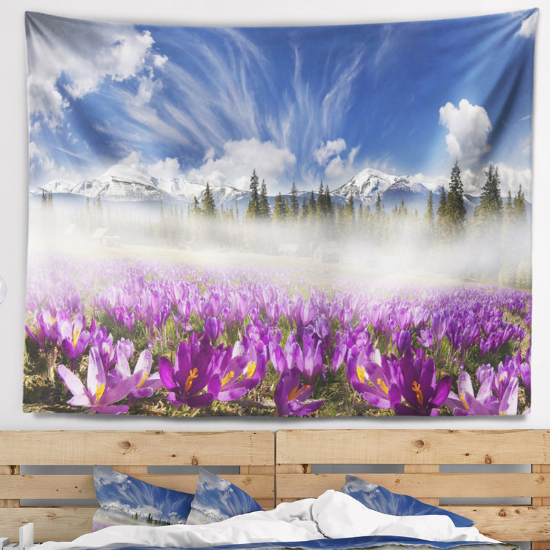 Tapisserie crocuses floral spring, H 32 po x l 39 po