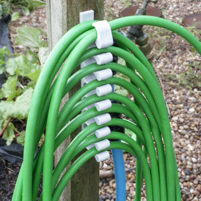 Euben Greena Plastic Hose Holder