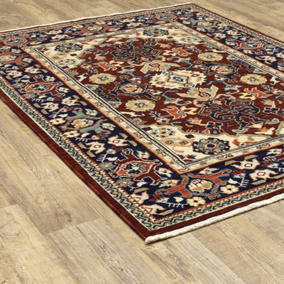 Tapis oriental rouge Oaklynn